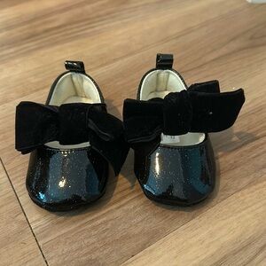 Baby glitter shoes
